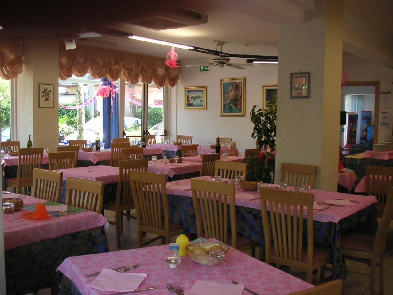 Hotel Canasta 리치오네 외부 사진